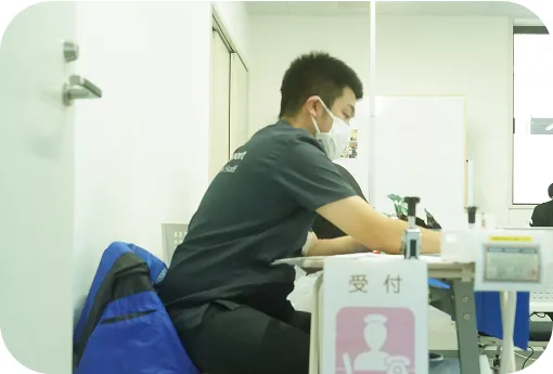 専門医の診察風景