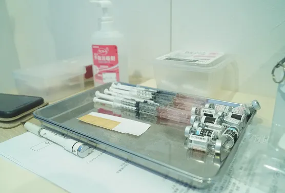 血液検査の注射器