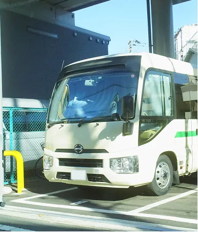 幸寿会グループの巡回バス